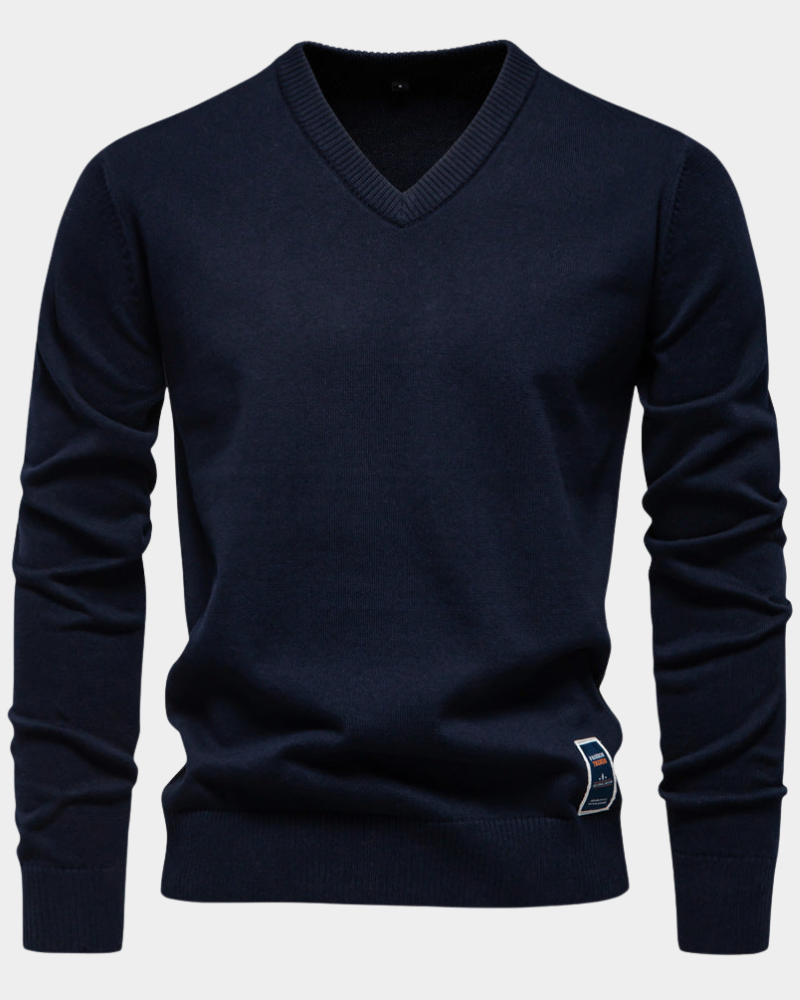 Trystan | Suéter clássico simples com decote em V