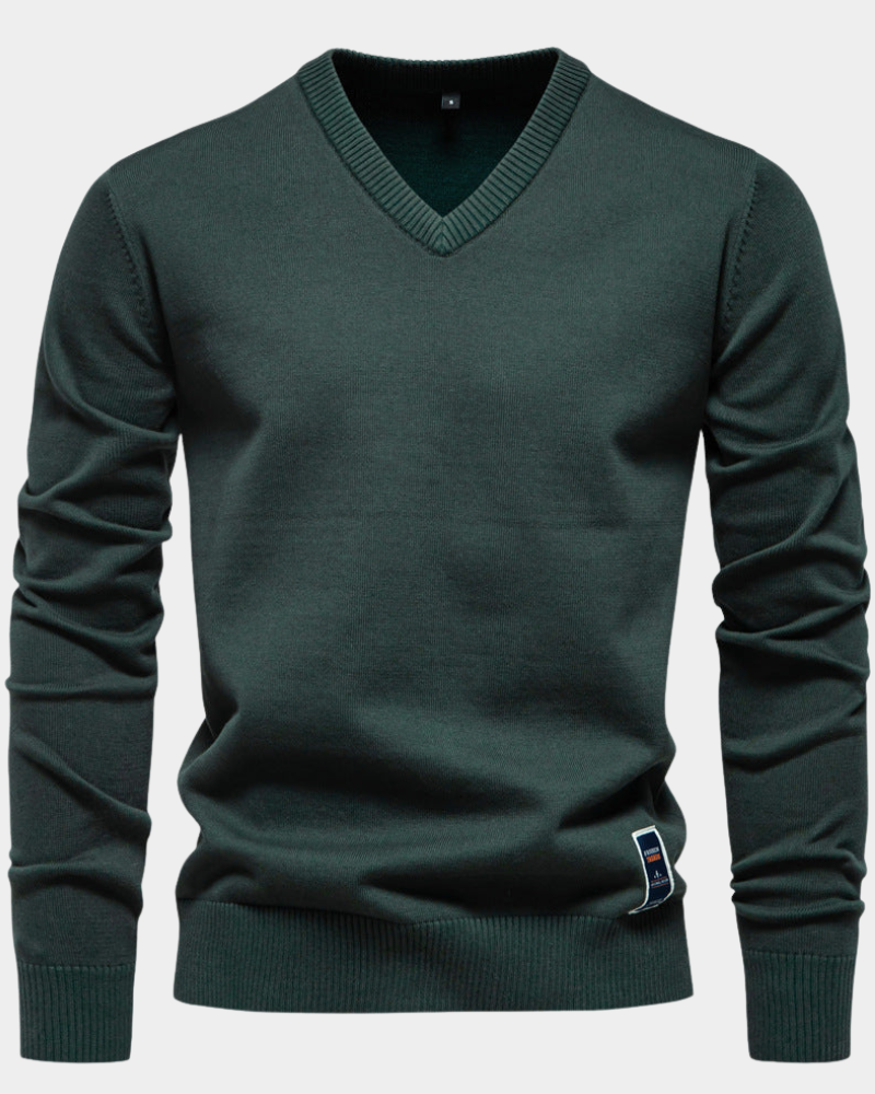 Trystan | Suéter clássico simples com decote em V