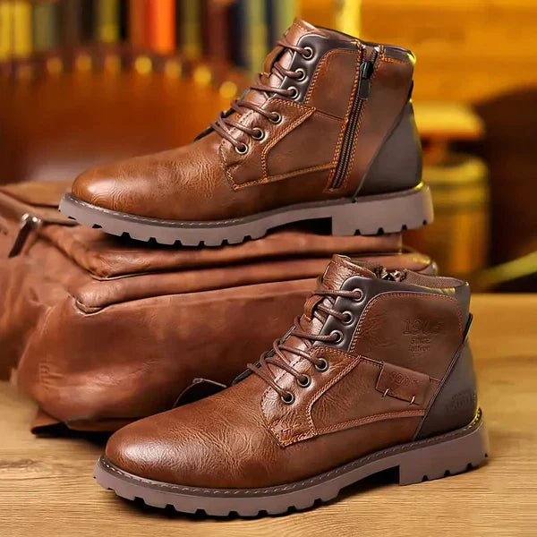 Jethro | Botas Resistentes com Atacadores